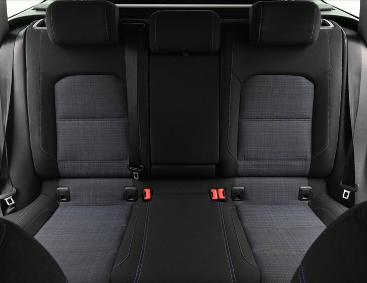 Volkswagen Passat Kombi 1,4 l 115 kw