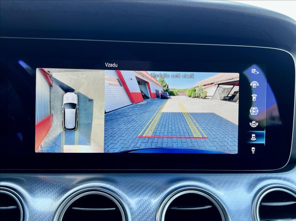 Mercedes-Benz Třídy E Kombi 2,0 l 143 kw