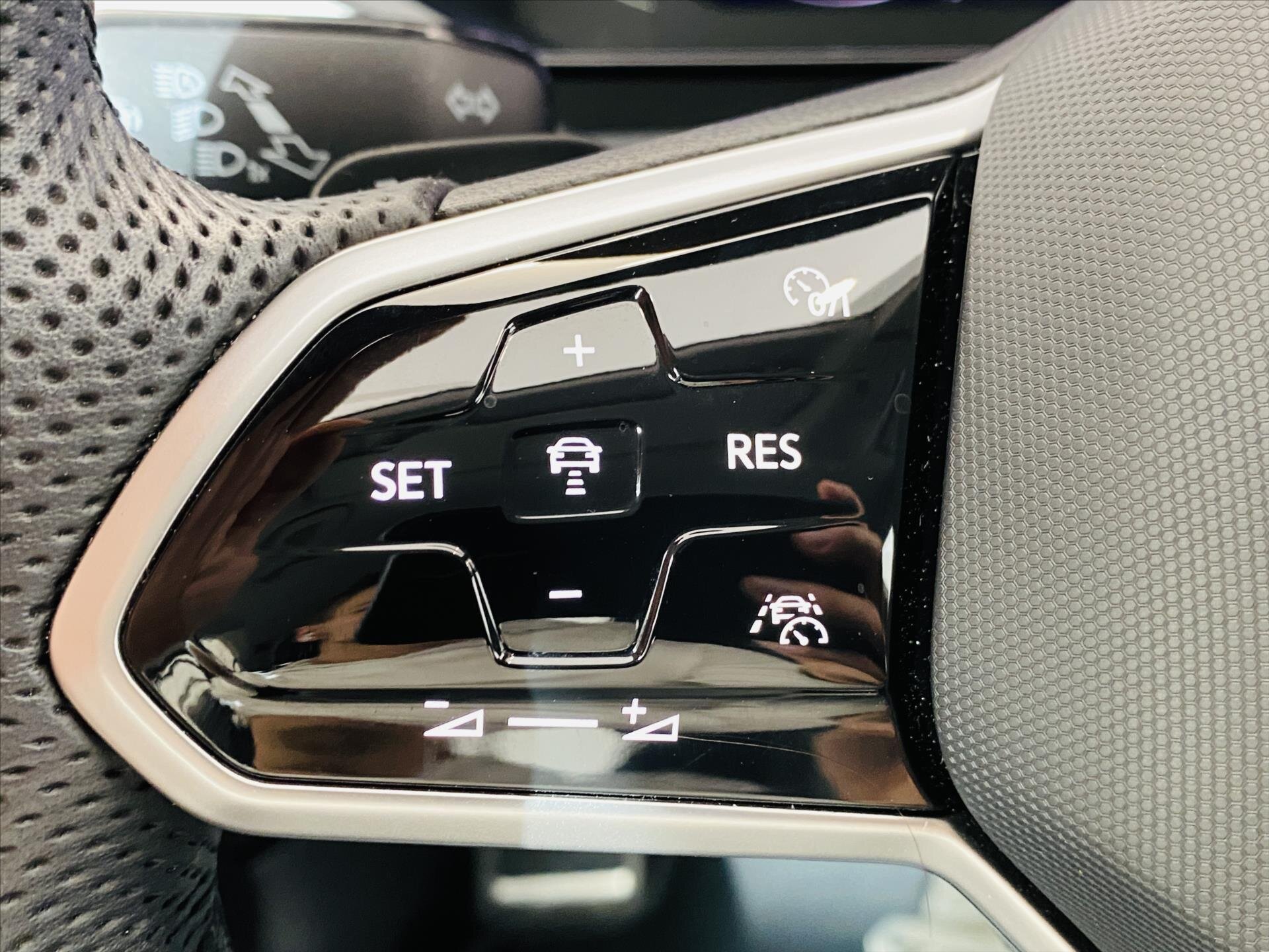 Volkswagen Arteon Liftback 2,0 l 140 kw