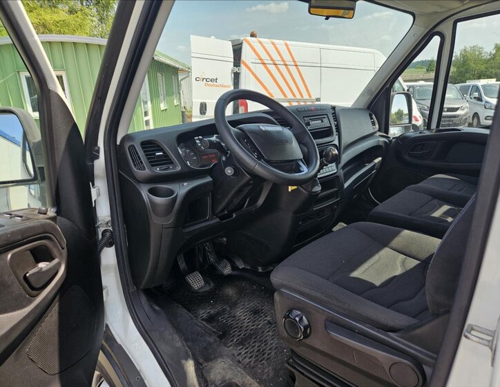 Iveco Daily Sklápěč 2,3 l 93 kw