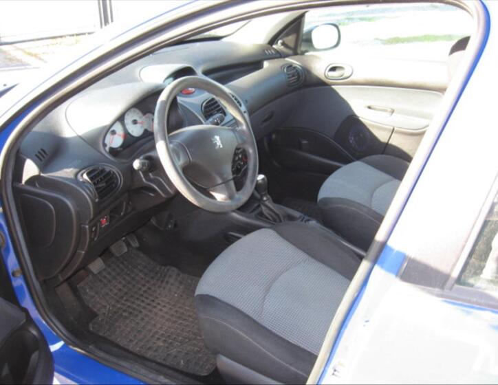 Peugeot 206 6