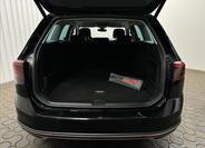 Volkswagen Passat 35