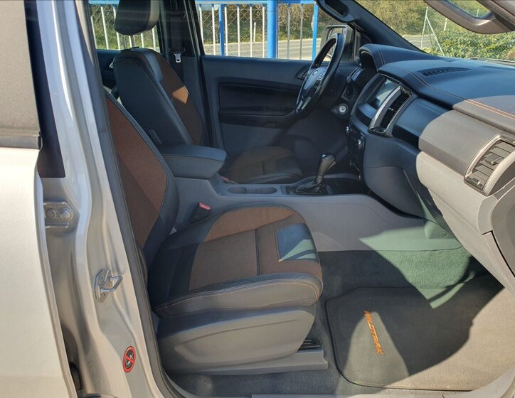 Ford Ranger Ostatní 3,2 l 147 kw