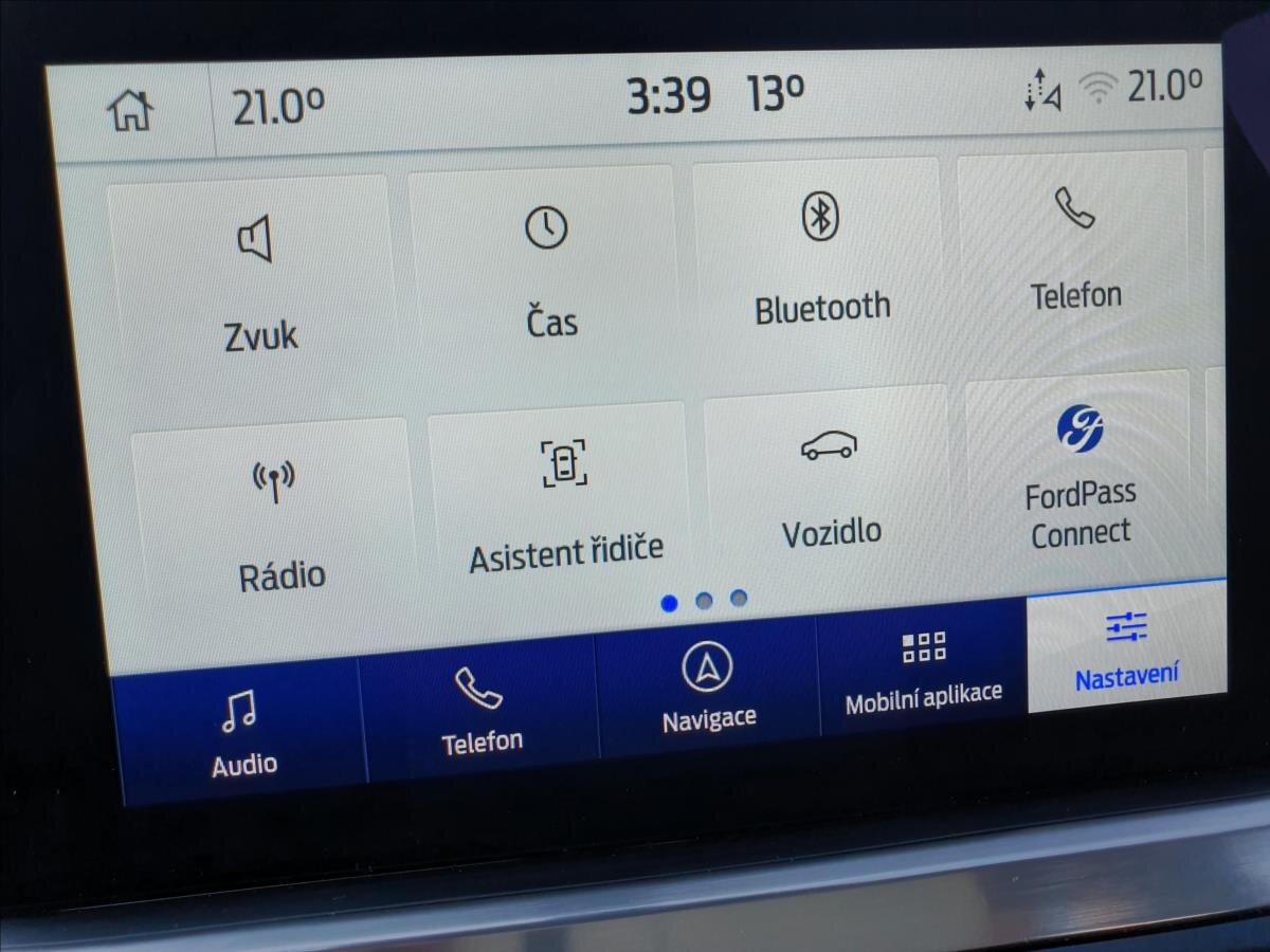 Ford Kuga SUV / Terénní 1,5 l 88 kw