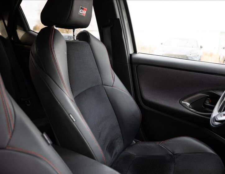 Toyota Yaris Hatchback 1,5 l 68 kw