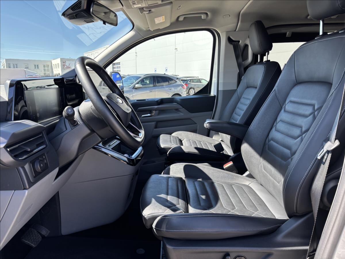 Ford Tourneo Custom Kombi 2,0 l 125 kw