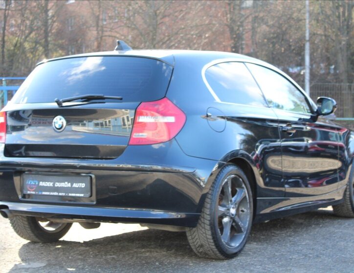 BMW Řada 1 Hatchback 2,0 l 105 kw