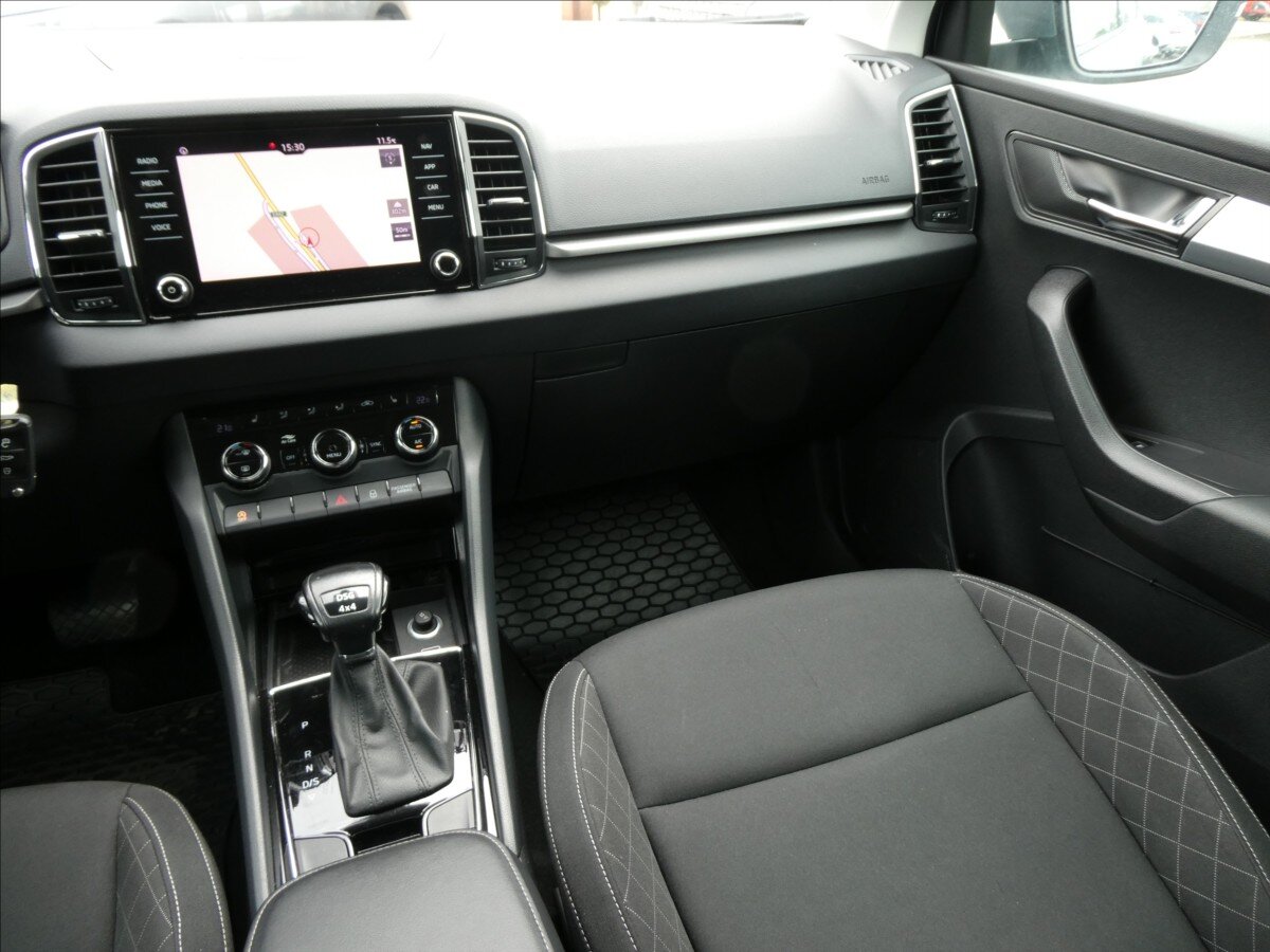Škoda Karoq SUV / Terénní 2,0 l 110 kw