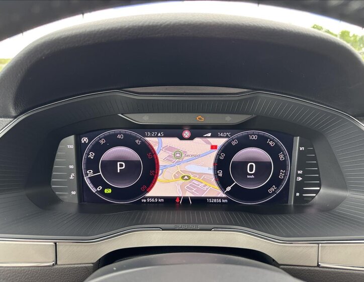 Škoda Superb Liftback 2,0 l 147 kw