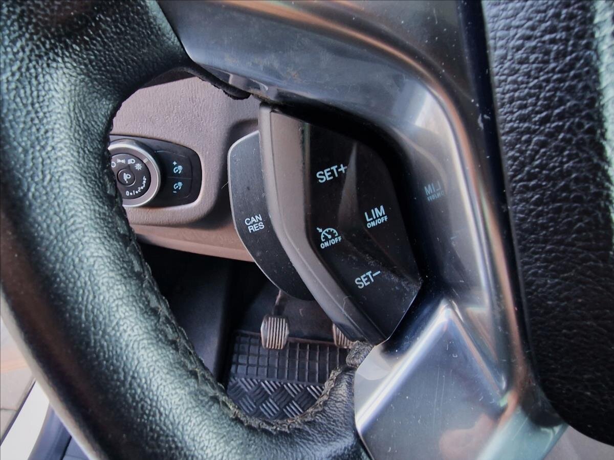 Ford Transit Connect Skříň 1,5 l 88 kw