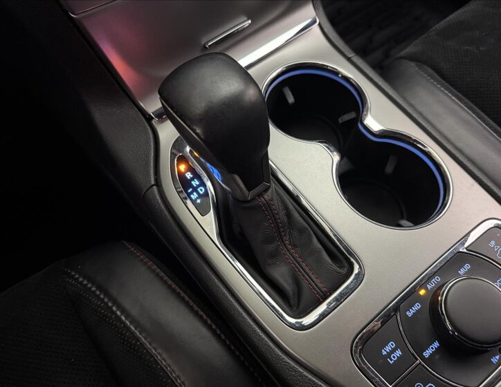 Jeep Grand Cherokee 33