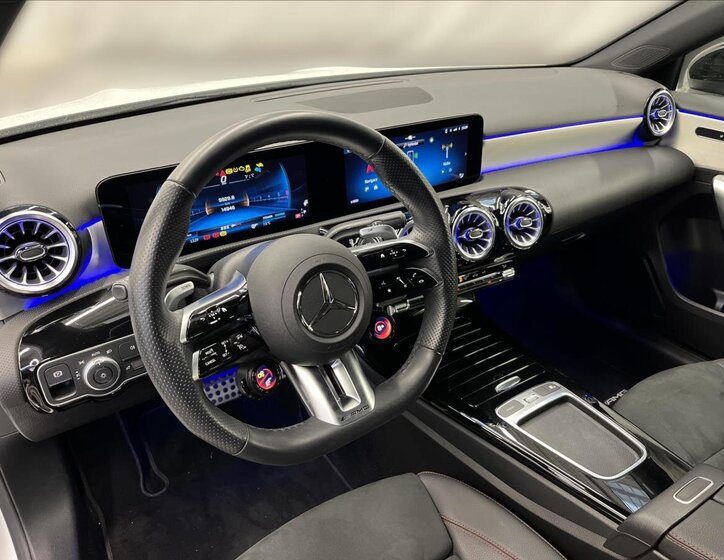 Mercedes-Benz Třídy A 9