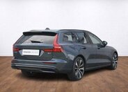 Volvo V60 Kombi 2,0 l 145 kw