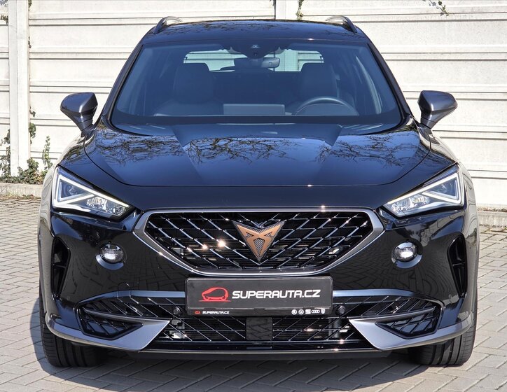 Cupra Formentor SUV / Terénní 2,0 l 140 kw