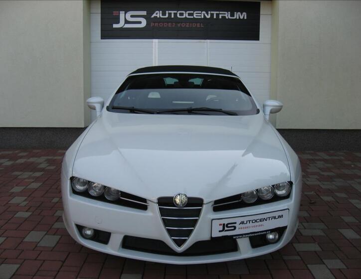 Alfa Romeo Spider 3