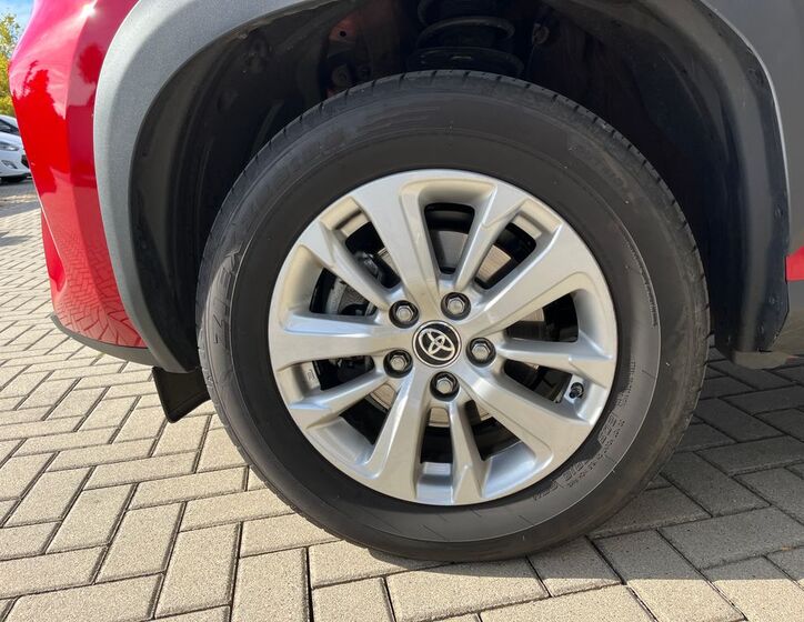 Toyota Yaris Cross 27