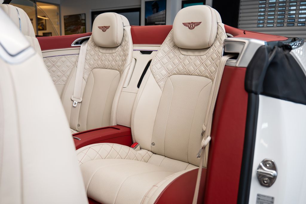 Bentley Continental GTC