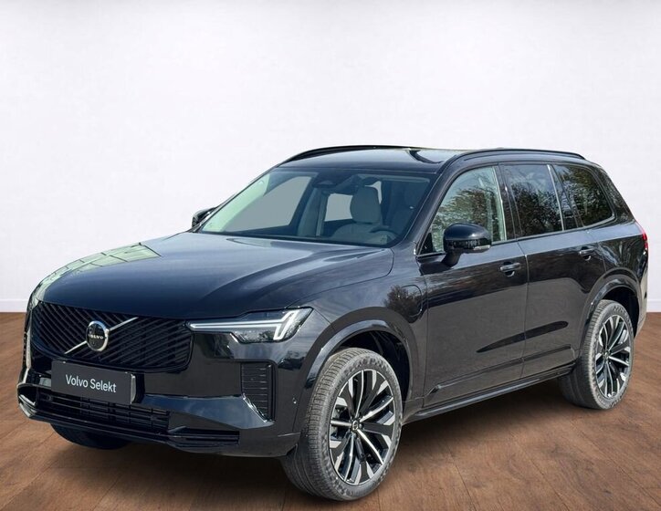 Volvo XC90 SUV / Terénní 2,0 l 335 kw
