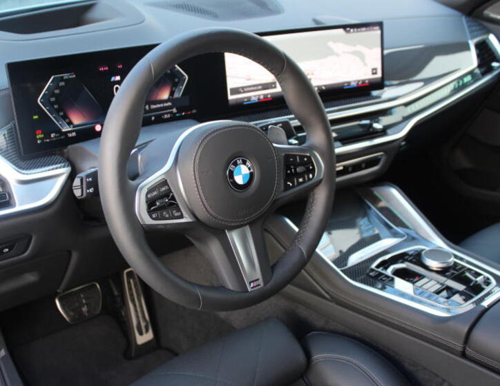 BMW X6 4