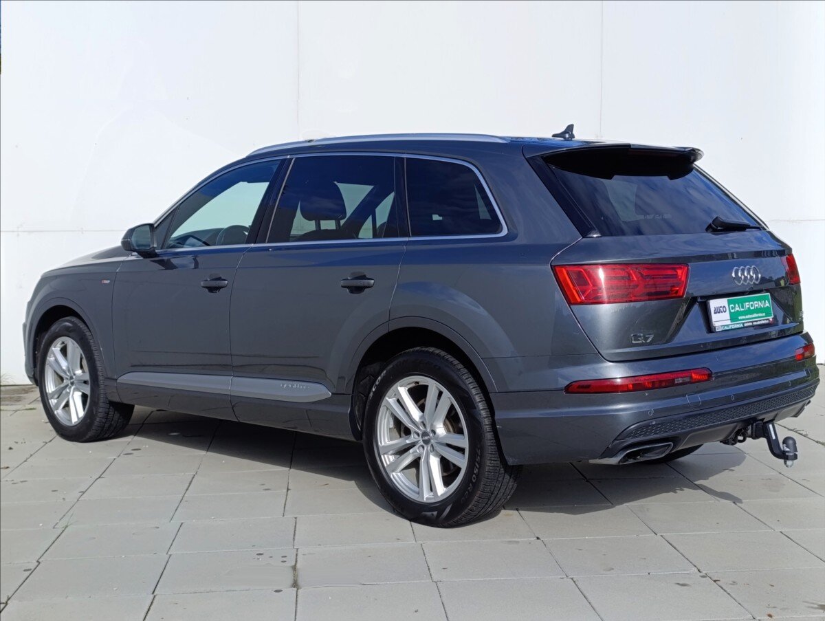 Audi Q7 SUV / Terénní 3,0 l 245 kw