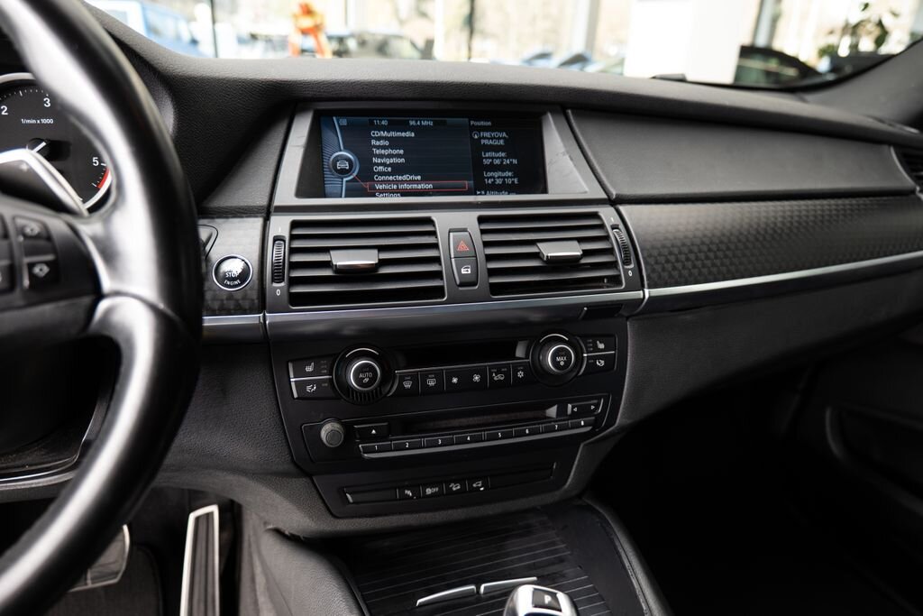 BMW X6 SUV / Terénní 3,0 l 180 kw