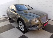 Bentley Bentayga 5