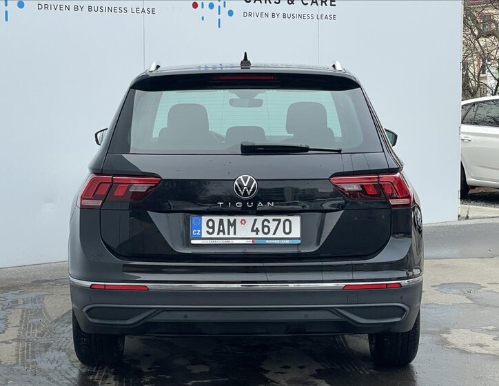 Volkswagen Tiguan SUV 1,5 l 110 kw