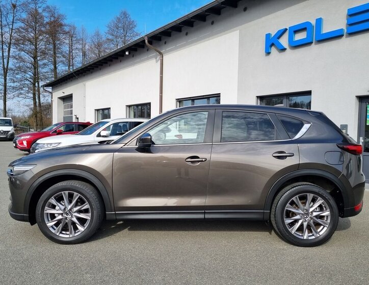 Mazda CX-5 SUV / Terénní 2,5 l 143 kw
