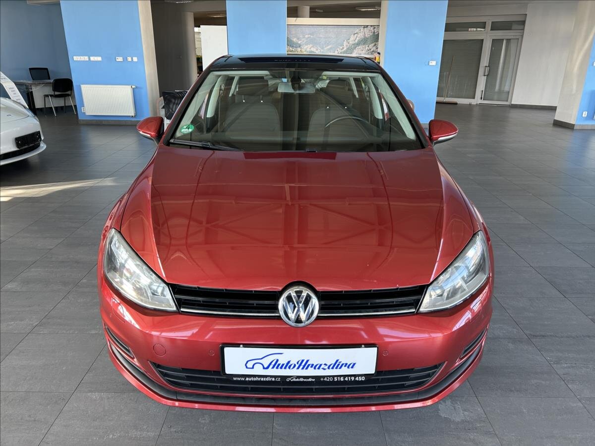 Volkswagen Golf Hatchback 1,2 l 77 kw