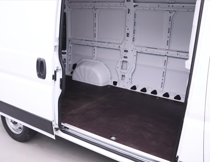 Toyota Proace Max Skříň 2,2 l 88 kw