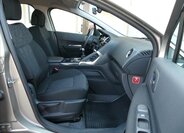 Peugeot 3008 SUV / Terénní 1,6 l 82 kw