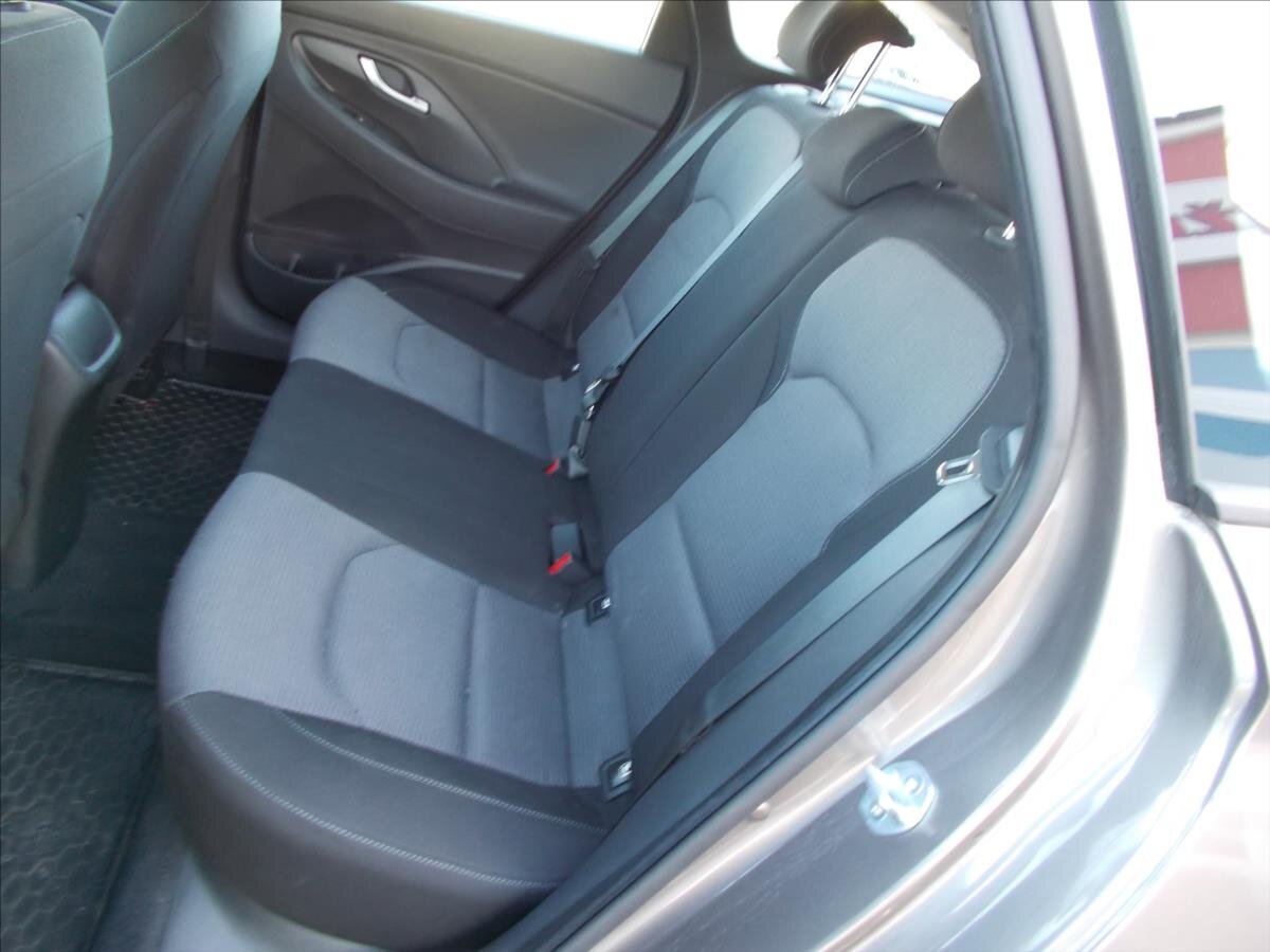 Hyundai i30 Kombi 998,0 88 kw