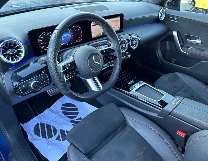 Mercedes-Benz Třídy A Hatchback 2,0 l 110 kw