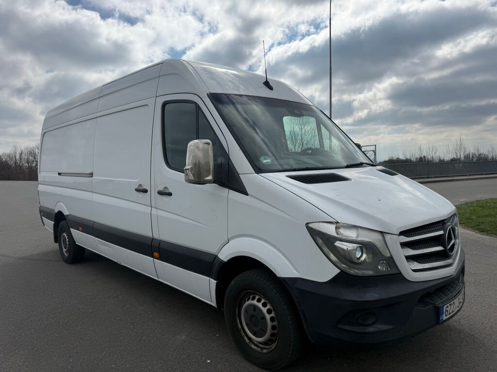 Mercedes-Benz Sprinter Skříň 3,0 l 140 kw
