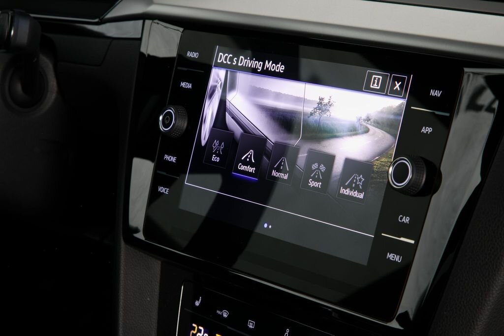 Volkswagen Arteon Liftback 2,0 l 206 kw