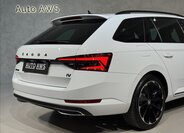 Škoda Superb Kombi 1,4 l 160 kw