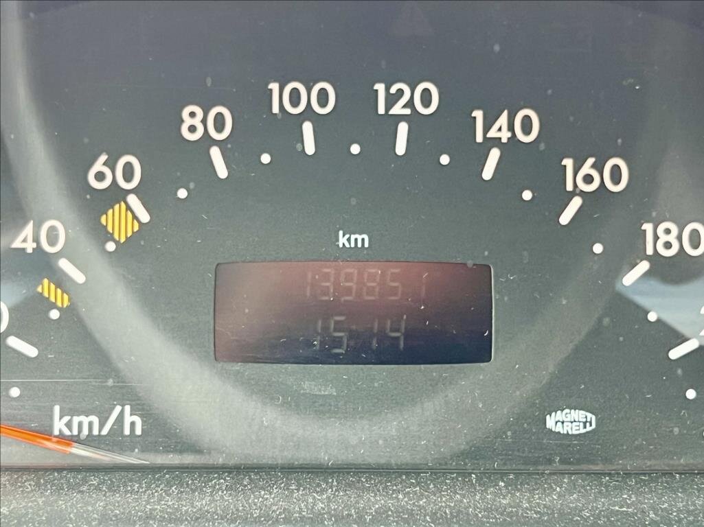 Mercedes-Benz Vaneo MPV 1,7 l 67 kw