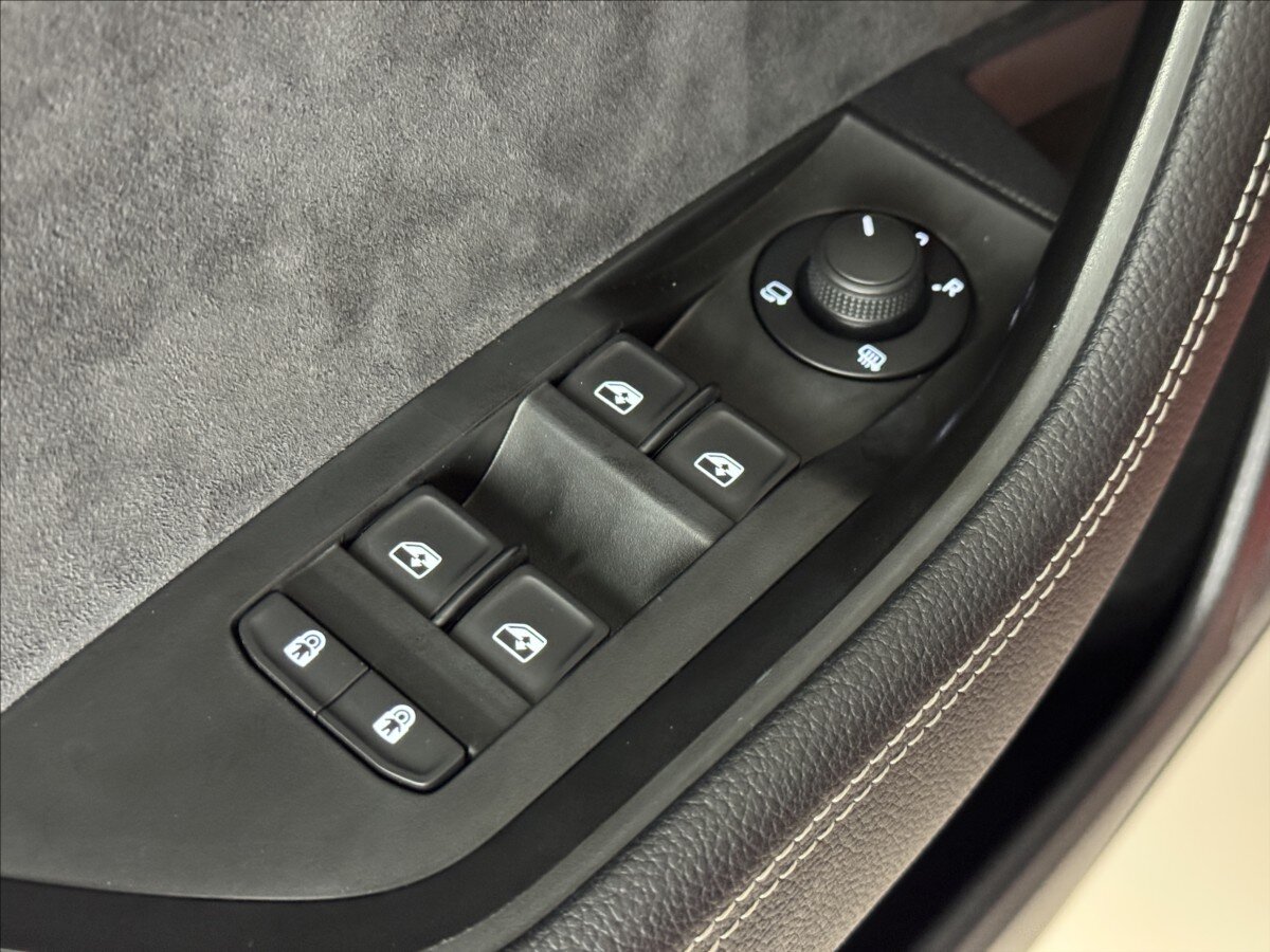 Škoda Superb Kombi 1,5 l 110 kw