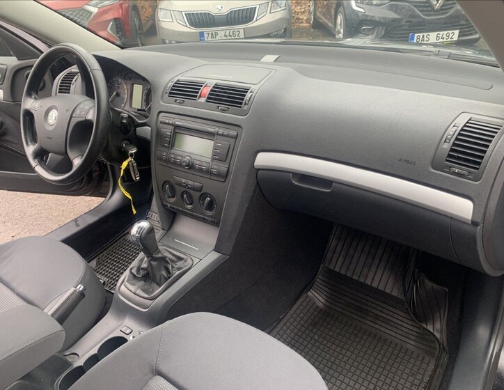 Škoda Octavia Sedan 2,0 l 110 kw