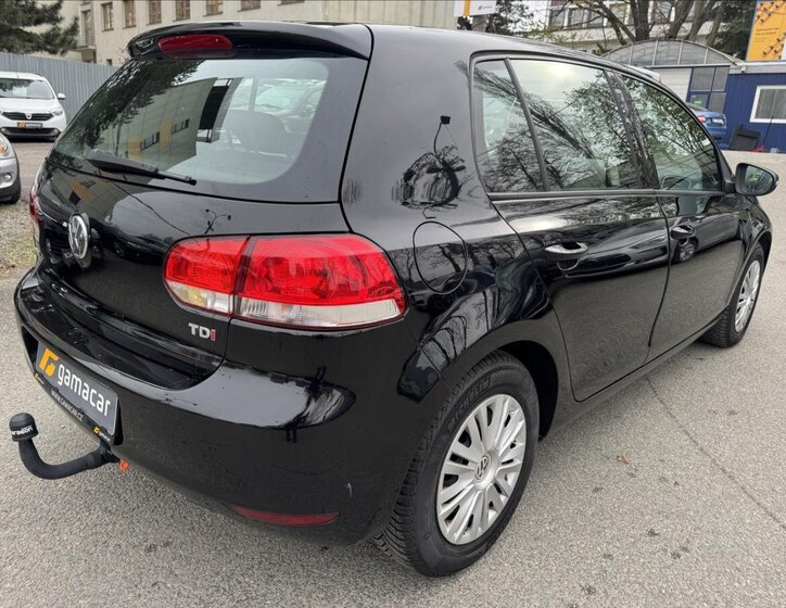 Volkswagen Golf Hatchback 1,6 l 77 kw