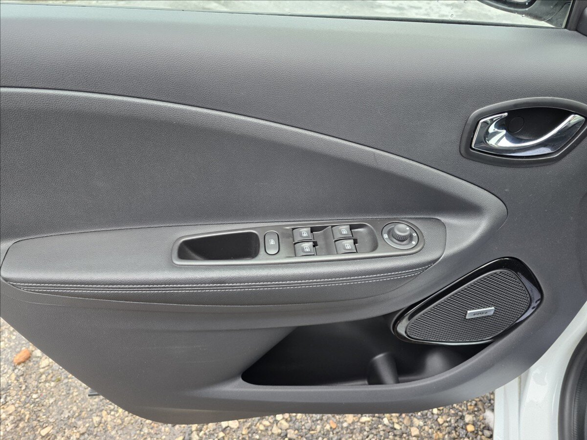 Renault ZOE Hatchback 0,0 80 kw