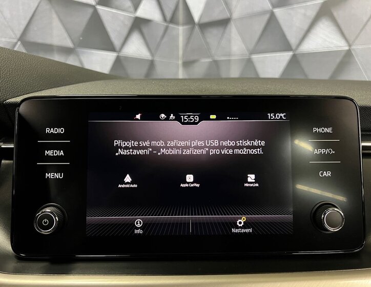 Škoda Kamiq SUV / Terénní 1,5 l 110 kw