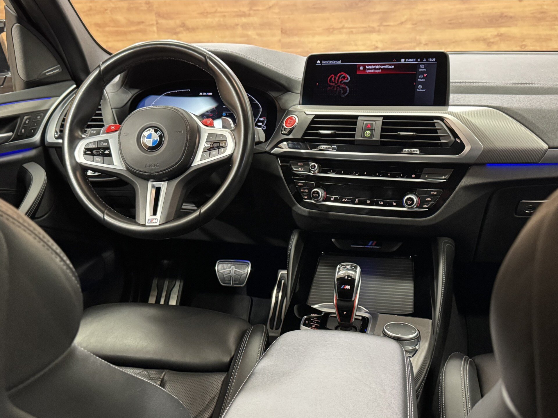 BMW X3 SUV / Terénní 3,0 l 353 kw