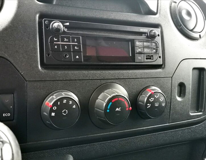 Renault Master Valník 2,3 l 120 kw
