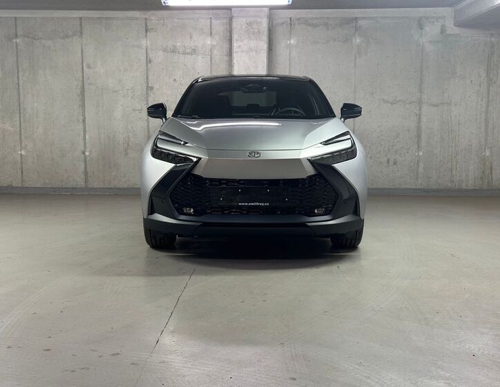 Toyota C-HR Hatchback 1,8 l 90 kw
