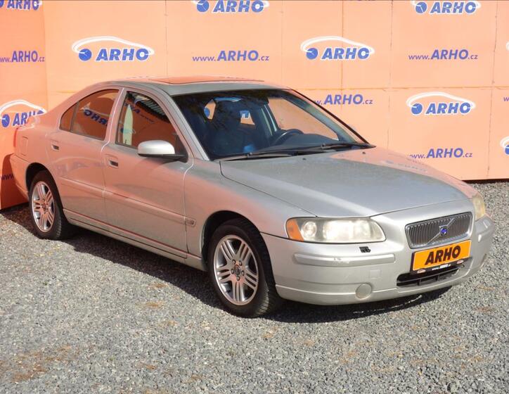 Volvo S60 1