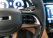 Jeep Grand Cherokee 24