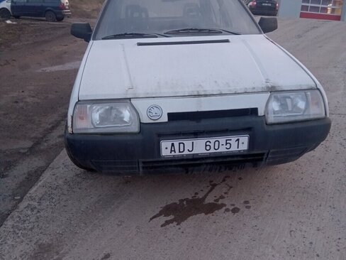 Škoda Favorit Sedan 0,0 0