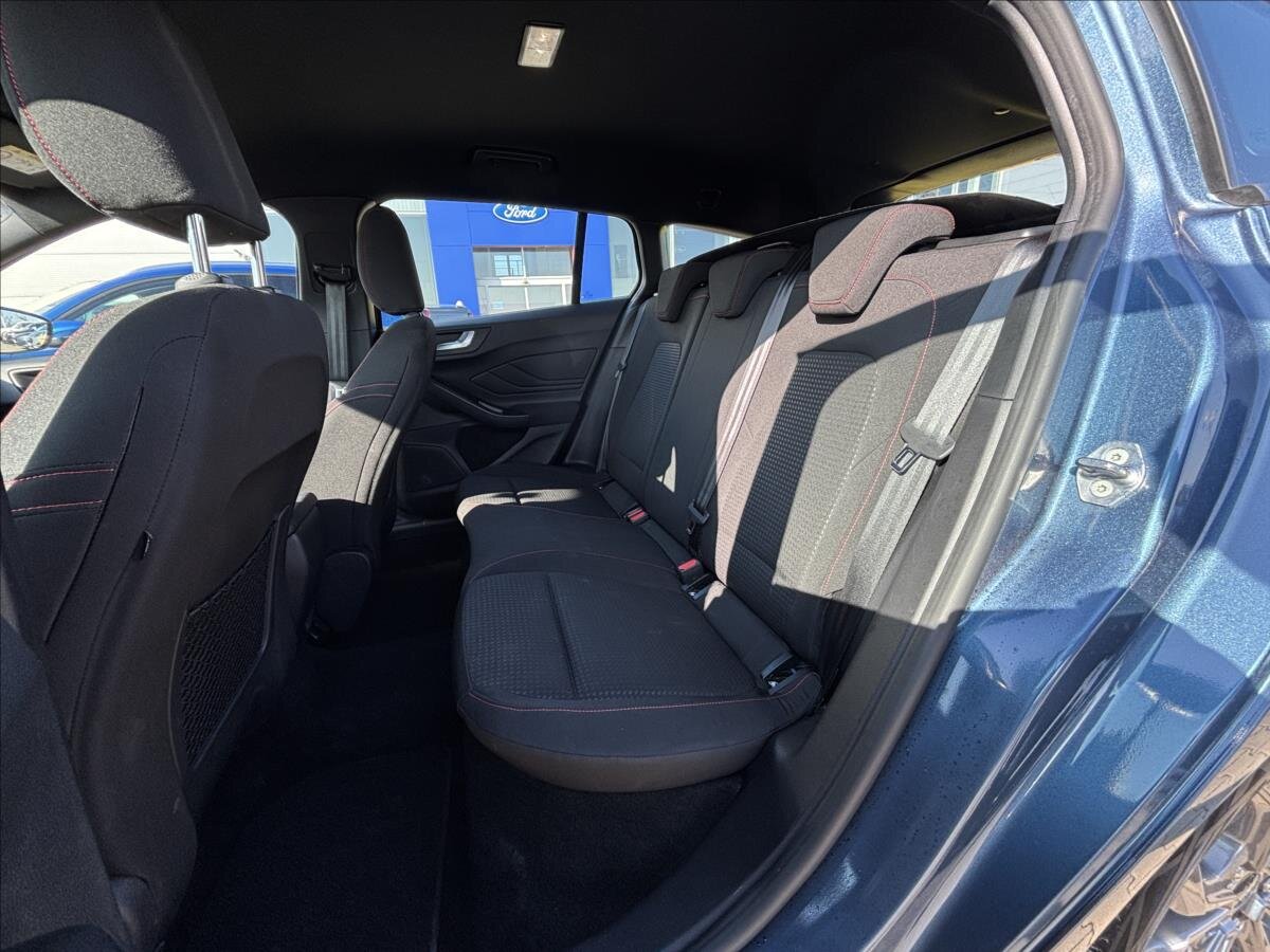 Ford Focus Kombi 998,0 92 kw