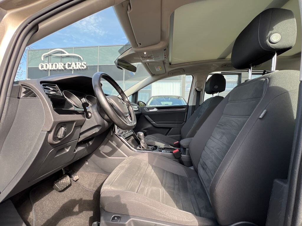 Volkswagen Touran MPV 1,5 l 110 kw